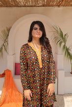 Rang e Chunri Lawn Printed Suit - 3PC